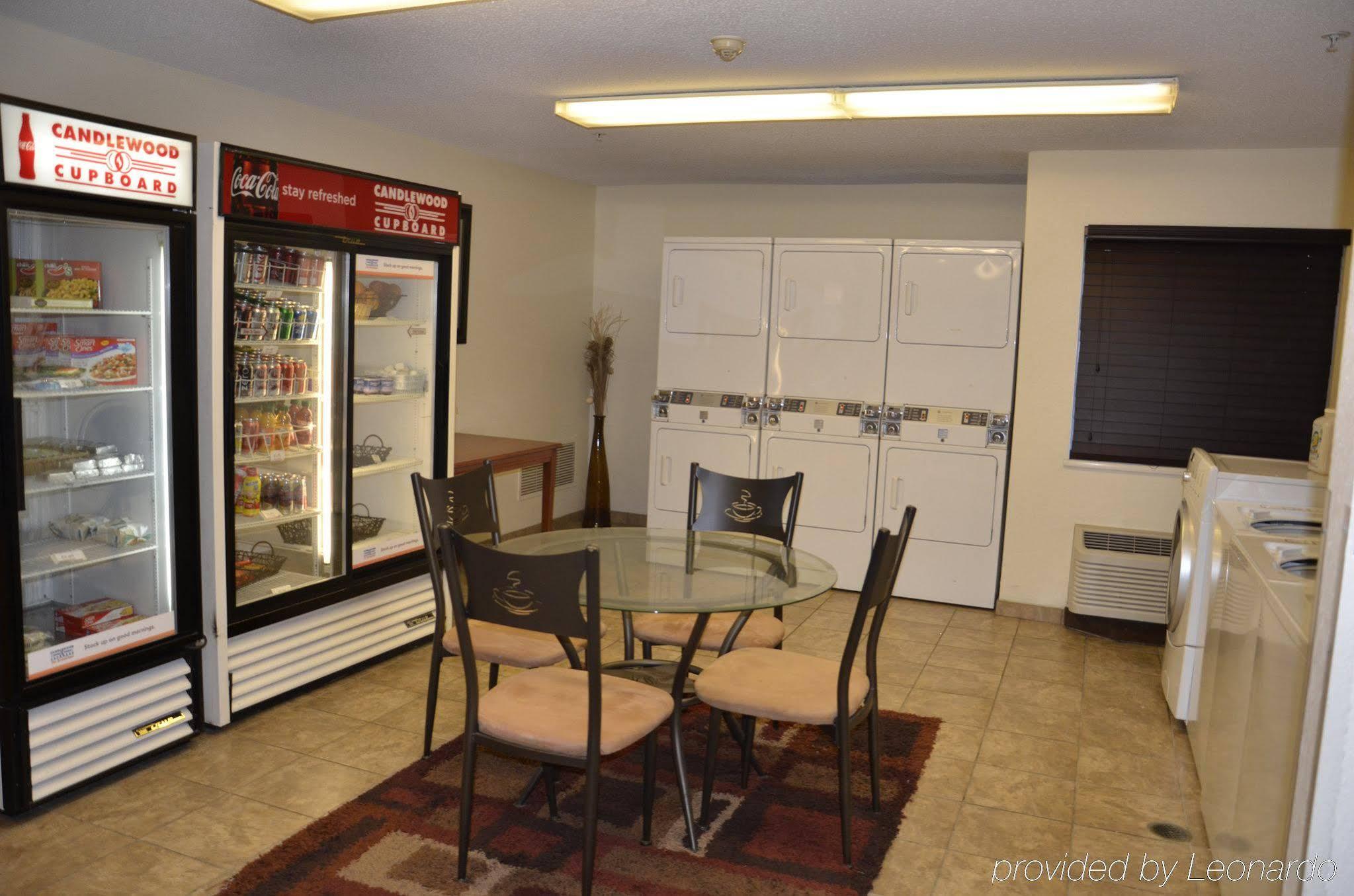 Sonesta Simply Suites Detroit وارين المظهر الخارجي الصورة