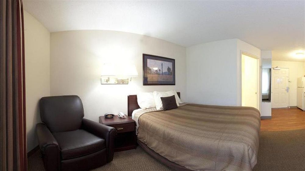Sonesta Simply Suites Detroit وارين المظهر الخارجي الصورة